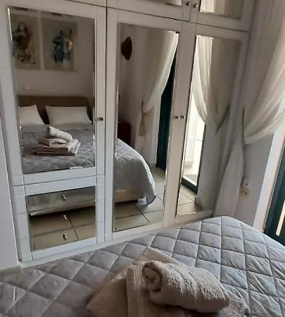 Apartment Christinas A Place To Go To Saronida